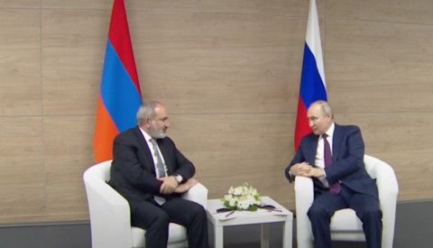 Լեռնային Ղարաբաղում ու Լաչինի միջանցքում իրավիճակը ճգնաժամային է. Փաշինյանը՝ Պուտինին