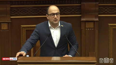 Հայաստանի իշխանությունները բանակցում են Արցախի բնակչության համար առանց որեւէ երաշխիքի. Մամիջանյան