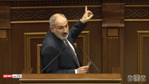 Մեր զինանշանը 1991թ.–ին հիմնադրված պետության հետ ի՞նչ կապ ունի. Փաշինյանի սկանդալային ելույթը ԱԺ–ում