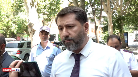 Սա ճնշում է դատարանի վրա 4–րդ իշխանության կողմից. Կարեն Անդրեասյանը հարցերի չպատասխանեց