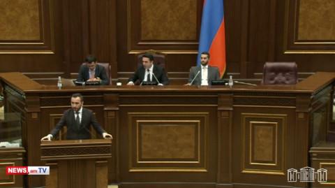 «Պարոն Օհանյան, դուք դաստիարակություն ստացե՞լ եք»,«Սրիկան դու ես». ԱԺ–ում կրքերը թեժացան