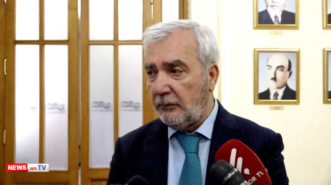 Մովսես Հակոբյանն ամպագոռգոռ հայտարարություններ անելու փոխարեն թող հանձնաժողով գա. Անդրանիկ Քոչարյան