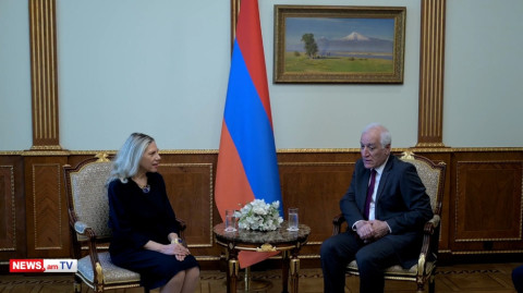 Ամեն ինչ կանենք, որ մեր երկրների բարեկամությունը զարգանա․ Խաչատուրյանը՝ Եգիպտոսի դեսպանին