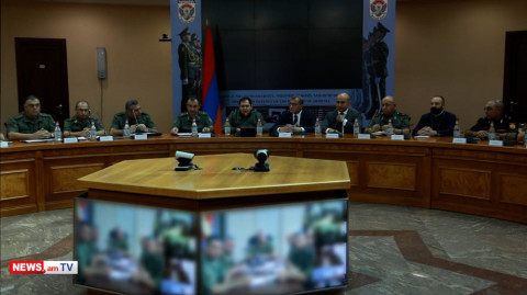 Սուրեն Պապիկյանի գլխավորությամբ ՊՆ-ում անցկացվել է խորհրդակցություն