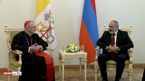 Սա Վատիկանի պետքարտուղարի առաջին այցն է, բարով եք եկել. Փաշինյանը՝ Սուրբ Աթոռի պետքարտուղարին