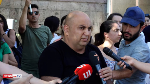 Մենք էսօր հայ մնալու խնդիր ունենք, վիճակն օրհասական է. արցախցի
