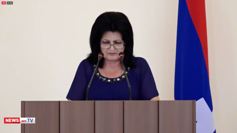 Տիկին Էրատո, դուք սովամահ եք լինելու ձեր ամուսնու գրկում. արցախցի պատգամավորի կոշտ ելույթը