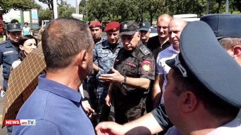 Փաշինյանին ընտրեցինք, որ մեր երեխեքի ապագան կառուցեր, ոչ թե գլուխներն ուտեր. անհետ կորածի ծնող