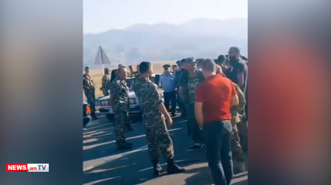 Ազատամարտիկները հասել են Կոռնիձոր. ոստիկանները թույլ չեն տալիս առաջ շարժվել