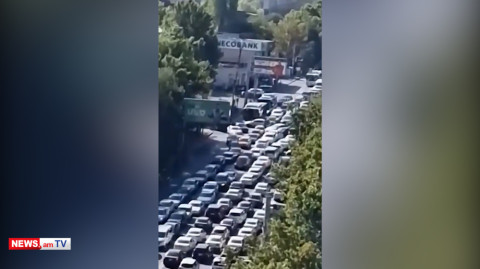 Անանցանելի խցանումներ Նոր Նորքում եւ Ավանում