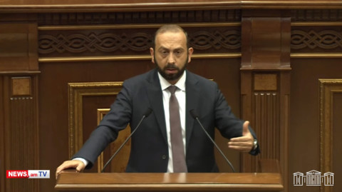 Երեկ ադրբեջանական կողմից նոր առաջարկներ ենք ստացել. Արարատ Միրզոյան