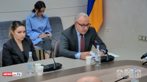 ԱԳՆ են հրավիրվել դեսպանները․ փոխնախարարը՝ Ադրբեջանի սանձազերծած լայնածավալ հարձակման մասին