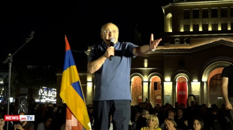 Մոտակա երեք օրը ամբողջ հանրապետությունը պարալիզացվելու է. Վազգեն Մանուկյան