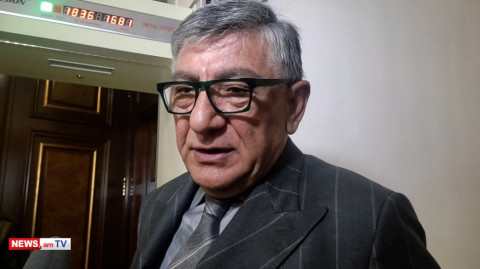 «Չնթռլո են, ոչնչություն». Խաչատուր Սուքիասյանը վիրավորեց իրեն քննադատողներին