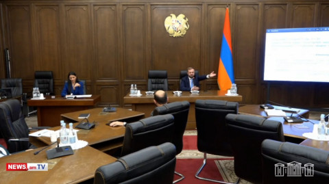 Լպիրշներին, սրիկաներին պետք է տապալել և տանել բաժիններ. Գևորգ Պապոյանը և Արեգնազ Մանուկյանը վիճեցին