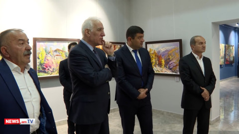 Նախագահը Սյունիքի մարզպետի հետ այցելել է Կապանի ժամանակակից արվեստի թանգարան