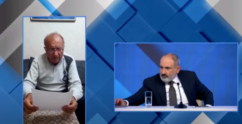 Փաշինյանին հարց տվող քաղաքացին նույնիսկ իր անուն ազգանունը կարդաց թղթից