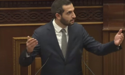 Այս օրը պետք է մտնի համաշխարհային պառլամենտարիզմի պատմության մեջ. Ռուբինյանը՝ «Պատիվ ունեմ»–ի մասին