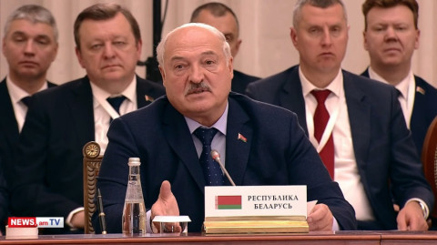 Лукашенко: Беларусь получает от США две трети всей поступающей гумпомощи