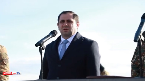 Կարեւոր էր սերժանտից լսել, որ աշխատանքի մեջ կարեւոր է միմյանց օգնելն ու բարձրացնելը. Պապիկյան