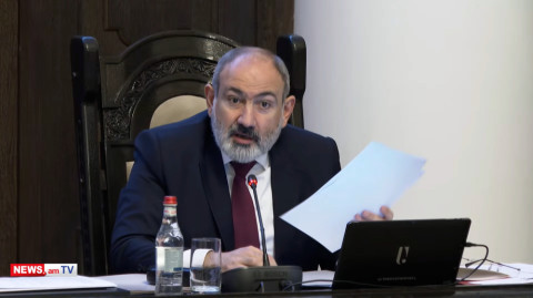 Ինչի՞ եք կռիվ անում, 1 ամսվա անհամապատասխանության պատասխանը տվեք. Փաշինյանը բարկացավ