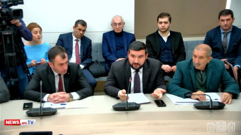 Հնացած բանի մասին եք խոսում, պարեկները 9-19 գլոք են կրում. պատգամավորը՝ քննիչներին զենք տալու մասին