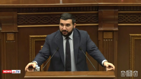 Ինչո՞ւ է Արմենչիկը վաստակավոր արտիստ, իսկ Տիգրան Ժամկոչյանը՝ ոչ. Վահագն Ալեքսանյան