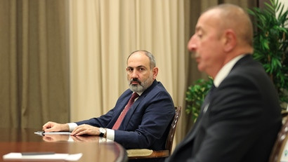 Սպառնալիքներ` Բաքվից, միակողմանի զիջումներ` Երևանից. ի՞նչ են գուժում Ալիևի վերջնագրերը