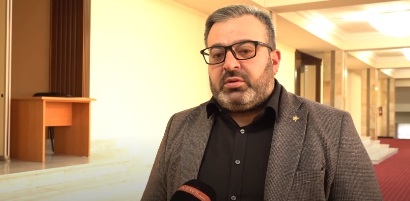 Տավուշի «անկլավ» համարվող գյուղերից բազմաթիվ մարդիկ դուրս են գալիս. Գառնիկ Դանիելյան