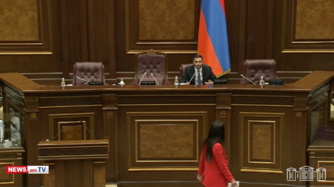 Ասում են՝ ինչու՞ եք կախիչից խոսում, իրենք չեն խոսում, ստիպված մենք ընդդիմության գործն էլ ենք անում