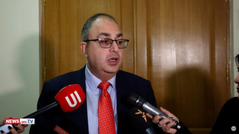 Դեմ եմ Սահմանադրությունը շաբաթը մեկ փոխելուն, դեմ եմ նաև այն «սրբազան կով» դիտարկելուն. ՔՊ–ական