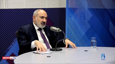 Ադրբեջանն է ճնշո՞ւմ, որ փոխվի Սահմանադրությունը. Փաշինյանը պատմեց ցուլերի եւ կարմիր զգեստի մասին