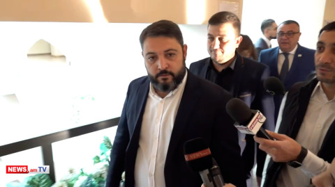Հանրային ձայնի անդամներին շանտաժո՞վ են բերել ավագանու նիստին