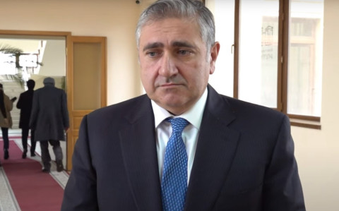 Փաշինյանը փորձում է իր կուսակցությունում առկա խլրտումները կանխել. Արթուր Խաչատրյան