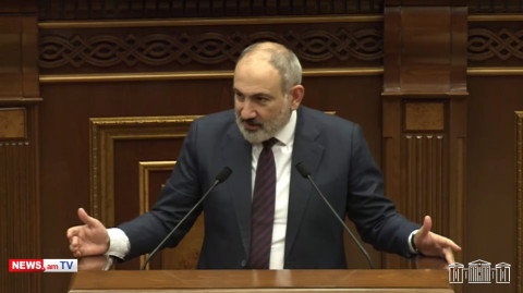 «Հա դե լա՜վ, 65–րդ անգամ ժամանակն ի՞նչ ա՝ չեք տալիս, զբոսայգի ա էլի». Փաշինյանը հեգնեց