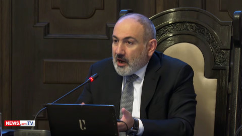 Չգիտեի՝ մեր կյանքի իմաստն անձնագրայինի ու կադաստրի բաժիններն են. Փաշինյանը հեգնեց վարդենիսցիներին