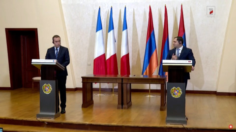 Հայ–ֆրանսիական համագործակցությունը հանուն Հայաստանի է եւ որեւէ մեկի դեմ չէ. Սուրեն Պապիկյան