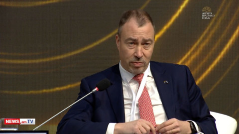 Խաղաղությունը պատերազմի բացակայությունը չէ. Տոյվո Կլաարը՝ հայ–ադրբեջանական հակամարտության մասին