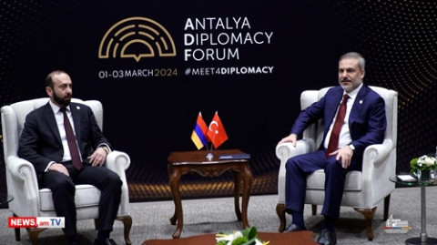 Հաքան Ֆիդանի եւ Արարատ Միրզոյանի հանդիպումը
