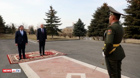 Greece defense minister welcoming ceremony held at Armenia MoD