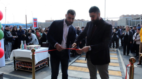 «Զովք» -ի նոր` 29-րդ մասնաճյուղն Էջմիածին տանող ճանապարհին է` Զվարթնոց համալիրի հարևանությամբ
