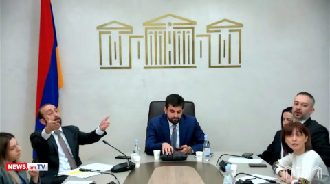 Ուշադիր լսեք՝ դուք եք կատարում Ադրբեջանի պատվերը. ԱԺ–ում կրքերը թեժացան