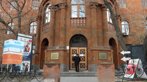 Դատախազությունը որոշել է պետականացնել գրողների և նկարիչների միությունների շենքերը