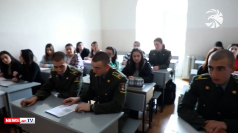 Կուրսանտները կուսանեն արտերկրի ռազմաուսումնական լավագույն հաստատություններում