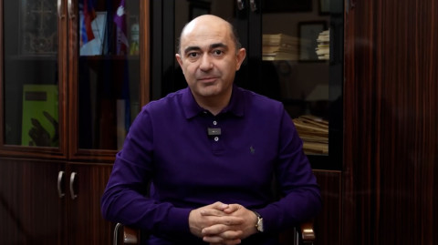 Կան մարդիկ՝ Ադրբեջանի և Թուրքիայի լոբբիստներն են ՀՀ-ում. Մարուքյանն անուններ տվեց և պատռեց նկարները