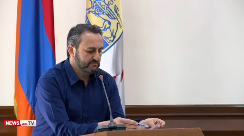 Ամիսը 24 մլն դրամի 60 հազար հատ ցախավել եք գնում 600 աշխատակցի համար. ավագանու ընդդիմադիր անդամ
