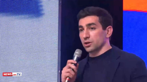 Լեւոն Քոչարյանը՝ մանդատները վայր դնելու եւ փողոց դուրս գալու մասին