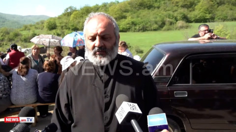 Դիմում եմ գործարարներին, գլուխը մի մտցրեք բարձի տակ, կարծես երկրում ոչինչ չի լինում. Բագրատ Սրբազան