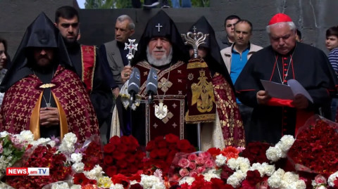 Աղոթք անմար կրակի մոտ. Գարեգին Բ-ն հոգեւորականների հետ այցելեց Ծիծեռնակաբերդ
