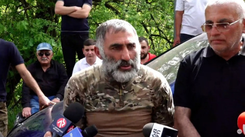 «Ոսկեպարում զինվորն ականները հանում ա, որ թուրքն առաջ գա, մեզ մորթի». քաղաքացիներ
